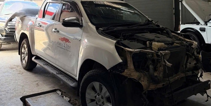 bảng giá sửa xe hilux