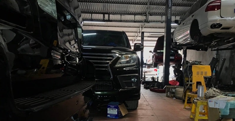 Quy trình tiếp nhận của gara chuyên sửa chữa Lexus